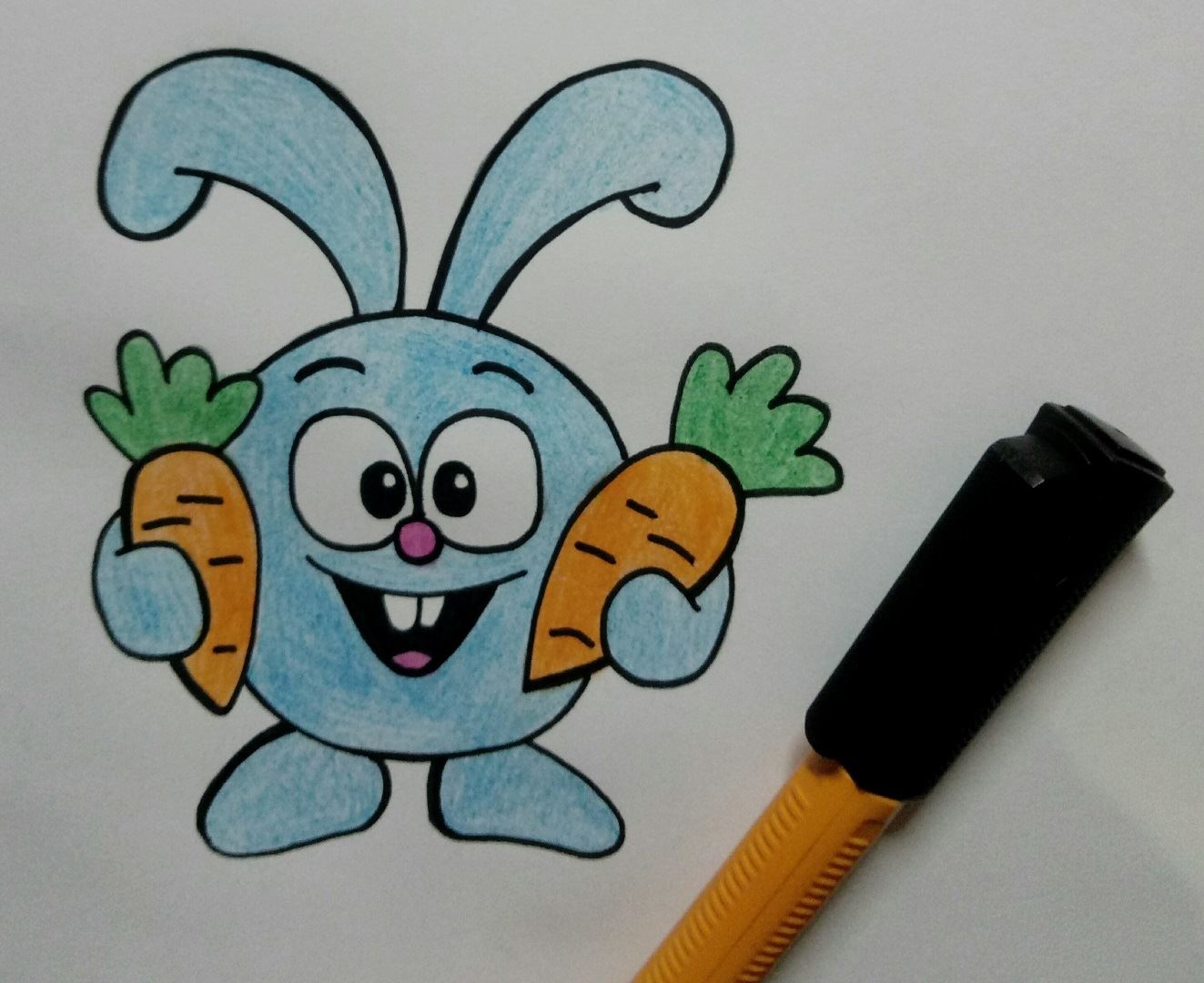 кролик крош цветными карандашами 