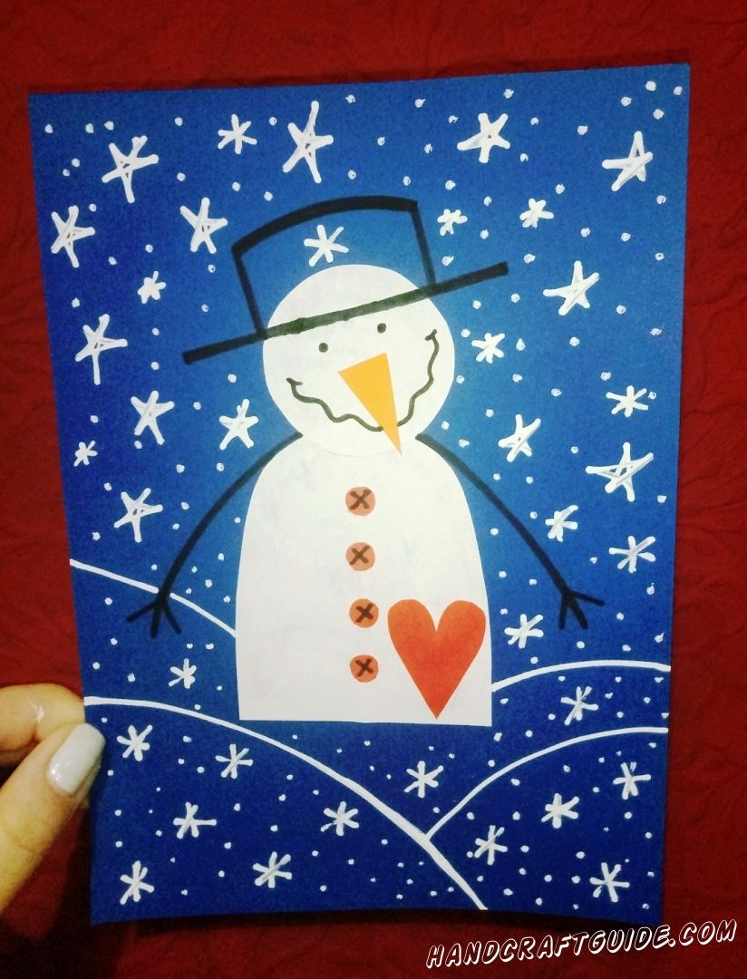 Стильного снеговика со шляпкой и красивой кофте, мы слепим из цветной бумаги.